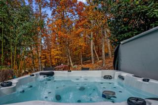 Stone Cabin on Valley View - Firepit & Hot Tub - 7