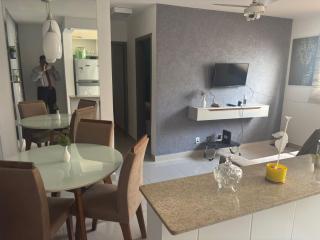 Cozy 2-Bedroom Apartment 2 km from the Airport - 3