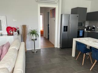 Elegante appartamento con piscina privata - 1