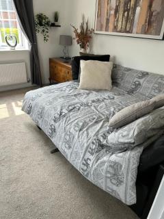 Flat in Filton Mod Rolls Royce gkn - 8