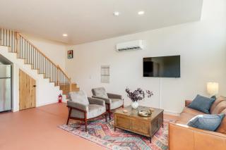 Right on Main Street! Mtn-View Bisbee Hideaway - 7