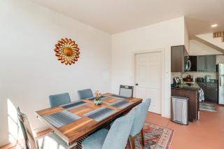 Right on Main Street! Mtn-View Bisbee Hideaway - 2