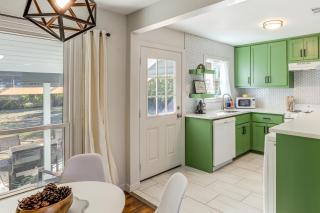 2 Blocks to ATandT Stadium World Cup Location - 1