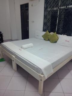 Stylish,three-Bedroom Home In Tudor TF1 - 2