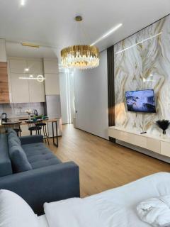 Апартаменты в центре Алматы рядом с Мегой - 7