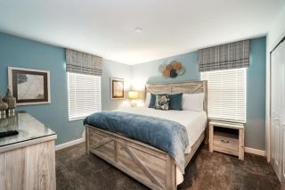 Amazing 8br villa w theme rms game room theater - 2