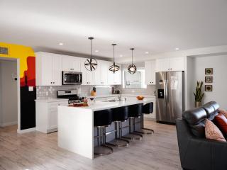 Sunset - Private Pool & Spa - Walk to Old Town - 8