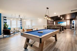 Luxurious New 9BR Villa w Game Room Theater Pool - 8