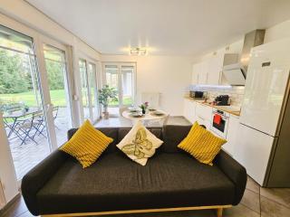 Sunny garden 1BR Flat with terrace - 6