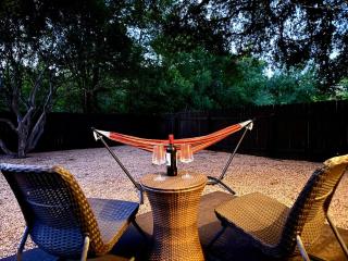 2 King Master with en-suite Bath-Pet Friendly - Austin - 0