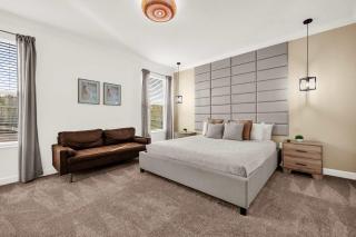 Resort-Style 6BR Villa Private Pool & Game Room - 7