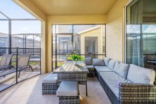 Resort-Style 6BR Villa Private Pool & Game Room - 5