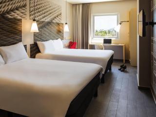 Ibis Mazatlan Marina - 3