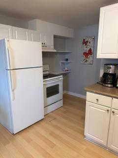 Airport Manor Unit 1 - 2 Bedroom Apartment - 1