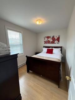 Airport Manor Unit 3, 2 Bedroom Apartment - 9