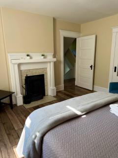 Waterfordbridge Apartments - 2 Bedroom Top Floor - 8