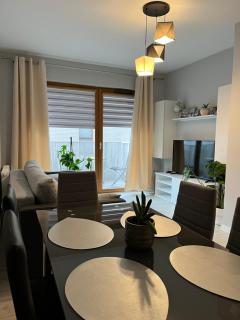 Rodzinny Apartament z 2 osobnymi sypialniami blisko Rynku - 7