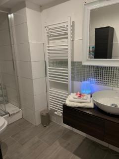 Neue Erdgeschosswohnung in Zentrum von Rockenhausen - 8