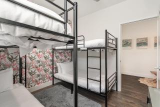 Hurst House - 4 Stylish Homes - Mins to Germantown - 4