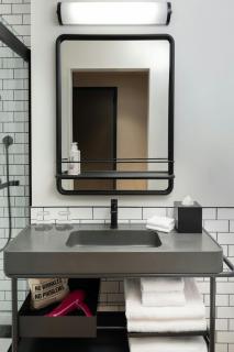 Moxy Fayetteville - 4