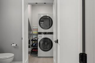 Sunrise Resort Rentals - Parksville - 3