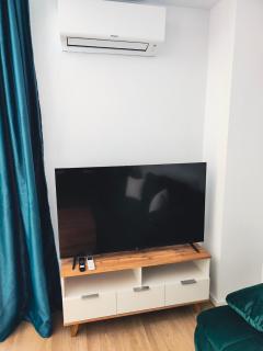 West Hillside Apartments - 3