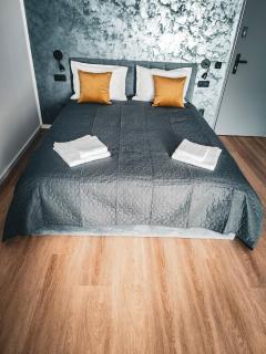 West Hillside Apartments - 2