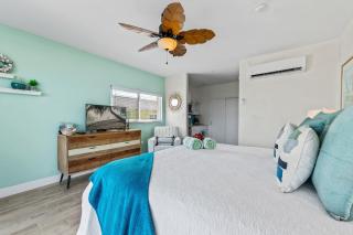 The Blue Iguana at Cottages - 6