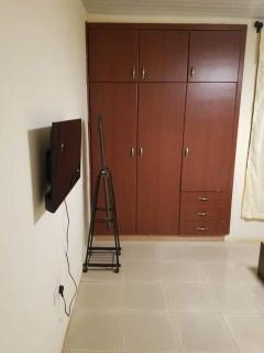 3 Bedroom and 2 Bathroom Living Room Luxury Apartment - 8