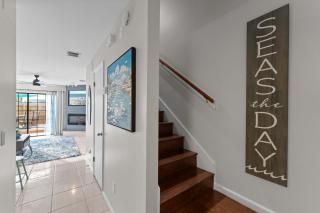 Jax Beach Townhouse - Steps to the Shore & Sunrise Views - 4