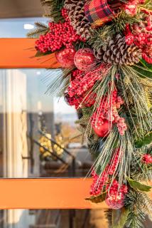 Unmatched Lake & Valley Views Near National Park - 5