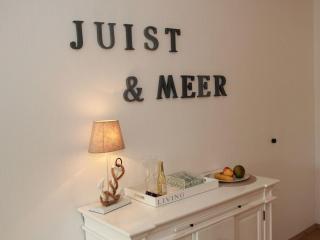 Bullauge-im-Haus-Seute-Deern - Juist - 1