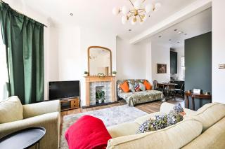 Luxury Victorian 2 bed property in Clapham North - 8