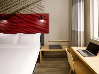 Ibis Jeddah Malik Road - 8