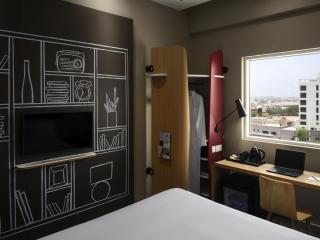 Ibis Jeddah Malik Road - 7