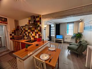 Charme et Histoire à Avignon - 9