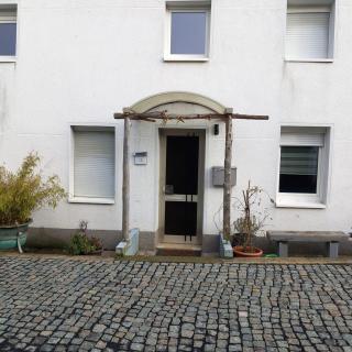 Quiet one family house, with private parking space - 5