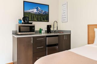 Snowcreek-Downtown-Dogwood-HotTub-Kitchenette - 5