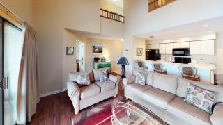 Club Villas Unit 11B - 9