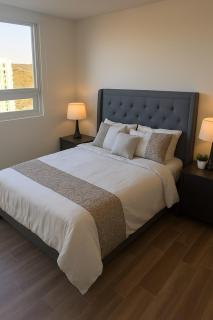 Luxury apartment with panoramic view in tower - 9