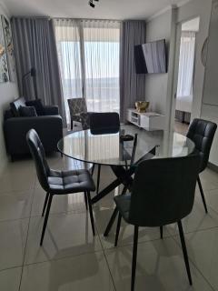 Ellipse 1-Bedroom Lux Apartment - 4
