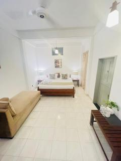 Blue Bird Apartments - 5