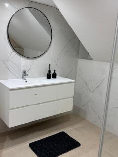 Chambre Élégance et confort a Esch - 8