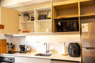 Designer Studio, 800 Mbps WiFi, Del Sol Area - 9