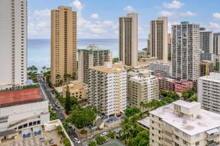 Ocean View from Lanais-2 Blocks to Waikiki Beach - 5