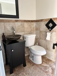 Litchfield Retreat, Wineries, Foliage & Skiing - 1