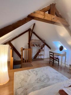 Pavillon paisible avec grand jardin près des bois - 5