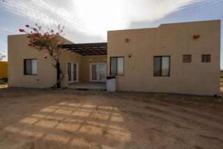 2 bed/2bath - family vacation home in beach resort - 1