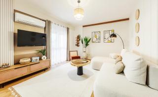 Beachfront Boutique Apartments - 7