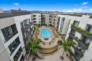 Exclusive Suites in MDR-Venice with Pool, GYM & HotTub - 1